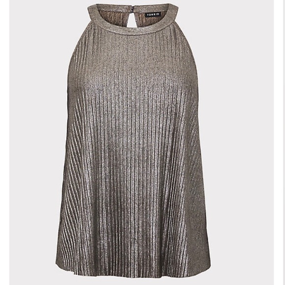 Torrid Pleated Metallic Gold Goddess Tank SIZE 5 - Picture 5 of 8